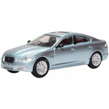 JAGUAR XF BLEUE CLAIRE (EPUISE)