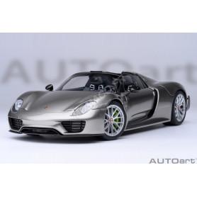 PORSCHE 918 SPYDER 2013 GRIS METALLISE