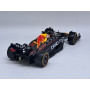 RED BULL F1 RB18 TEAM ORACLE RED BULL RACING 11 SERGIO PEREZ 2022 (PACKAGING PREMIUM AVEC CASQUE)