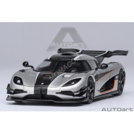 KOENIGSEGG ONE : 1 GRIS/NOIR/ORANGE