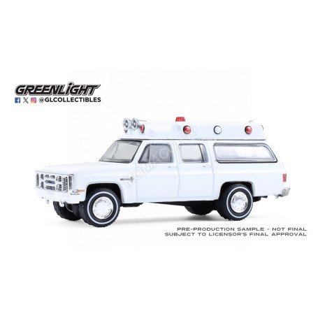 CHEVROLET SUBURBAN K20 CUSTOM DELUXE AMBULANCE 1983 BLANC