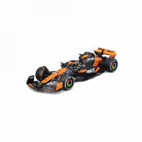 MCLAREN F1 MCL38 MERCEDES TEAM MCLAREN 81 OSCAR PIASTRI 2024 (PACKAGING PREMIUM AVEC CASQUE)